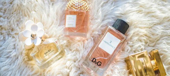 De verschillende parfum geuren worden onderverdeeld in verschillende families